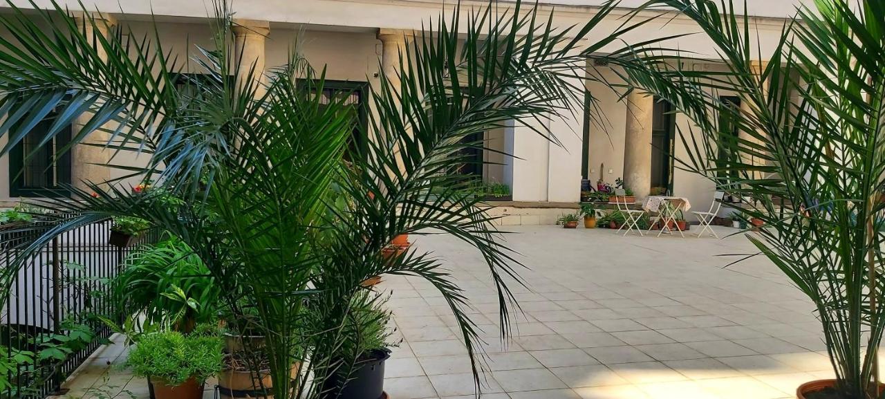 Home City Center Terrace Apartment Budapest Luaran gambar