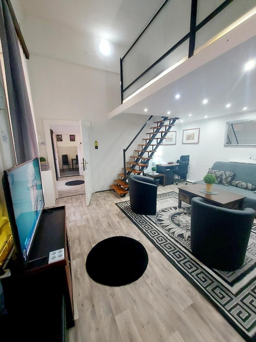 Home City Center Terrace Apartment Budapest Luaran gambar